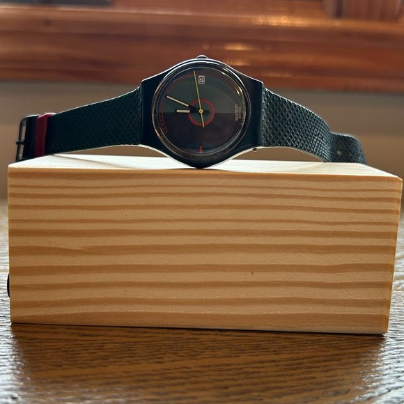 Vintage SWATCH AG 1989 Petrodollar Watch - Picture 3 of 15